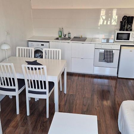 Appartement Au Coeur Du Panier Avec Terrasse 2 A 4 Personnes Climatisation à Marseille Extérieur photo