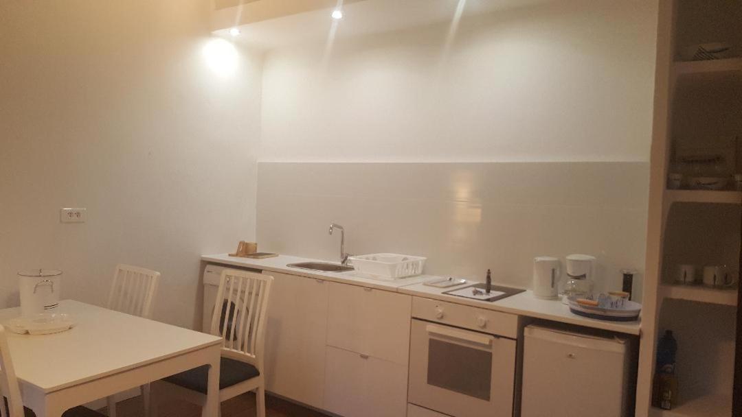 Appartement Au Coeur Du Panier Avec Terrasse 2 A 4 Personnes Climatisation à Marseille Extérieur photo