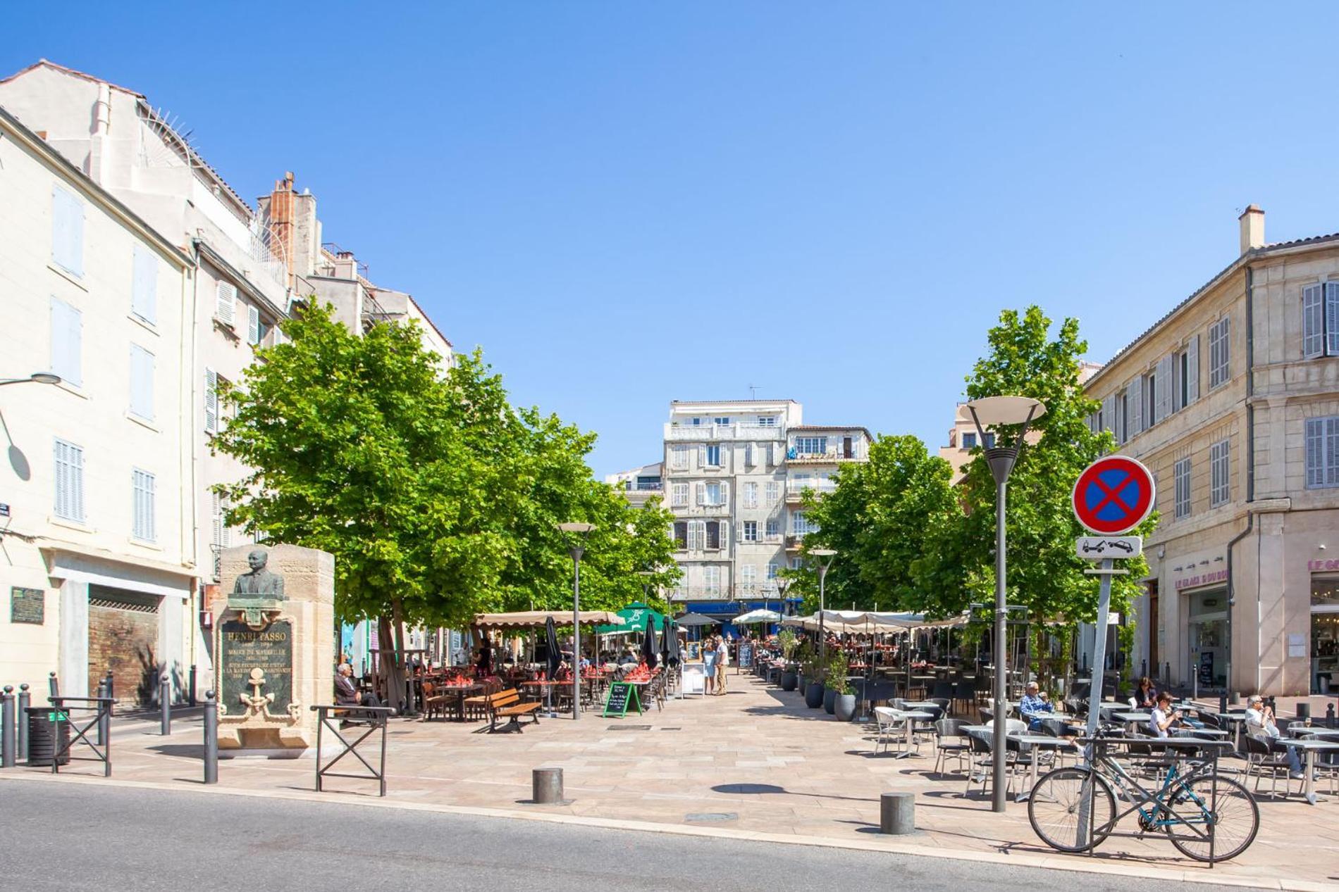 Appartement Au Coeur Du Panier Avec Terrasse 2 A 4 Personnes Climatisation à Marseille Extérieur photo